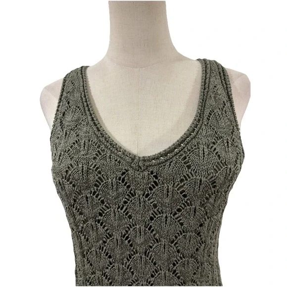 White House Black Market Olive Green Crochet Tank Top Sz M Boho Basic Layer - Picture 2 of 8